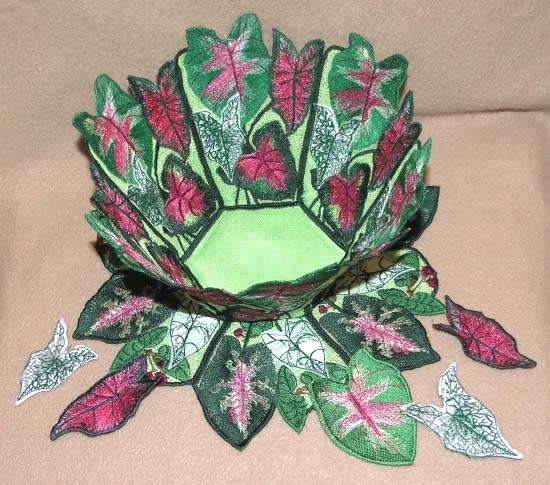 BFC0322  Lace Bowl & Doily  Caladium