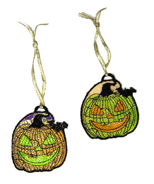 BFC32244 Halloween Hanging Ornament