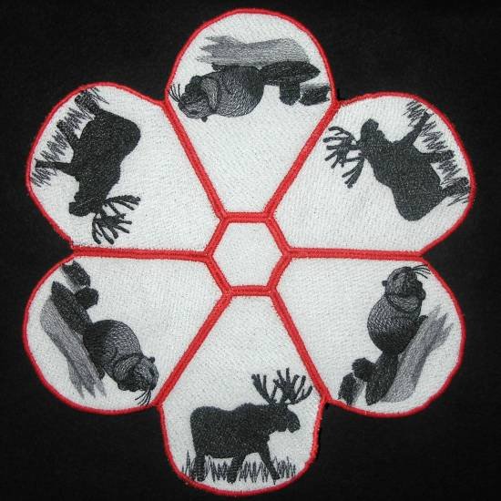 BFC0328  Lace Bowl & Doily  Canada Day