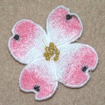 BFC0331  Lace Sculpture - Dogwood