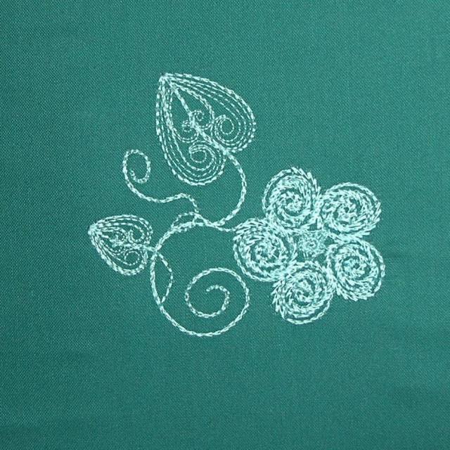BFC0346 Feathers & Flowers
