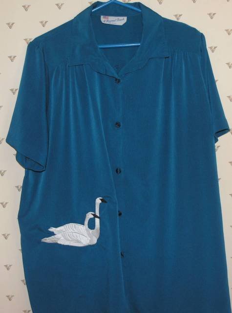 BFC0361 Swans & Water Lilies