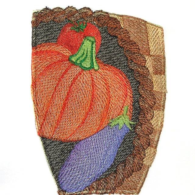 BFC0362  Lace Bowl & Doily Cornucopia