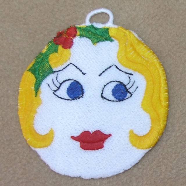 BFC0379 Freestanding Lace Snowman Ornaments