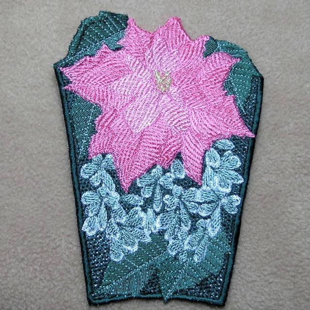 BFC0382 Lace Bowl & Doily Poinsettias