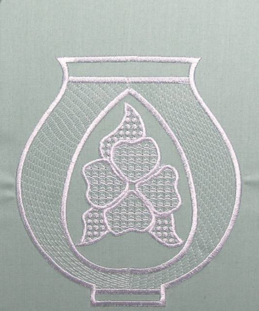 BFC0428 Lacy Vases