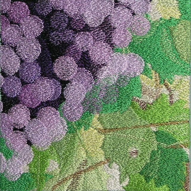 BFC0544 Window - Grapes