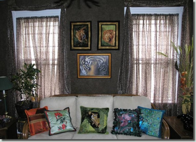 BFC0557 Window-Lion