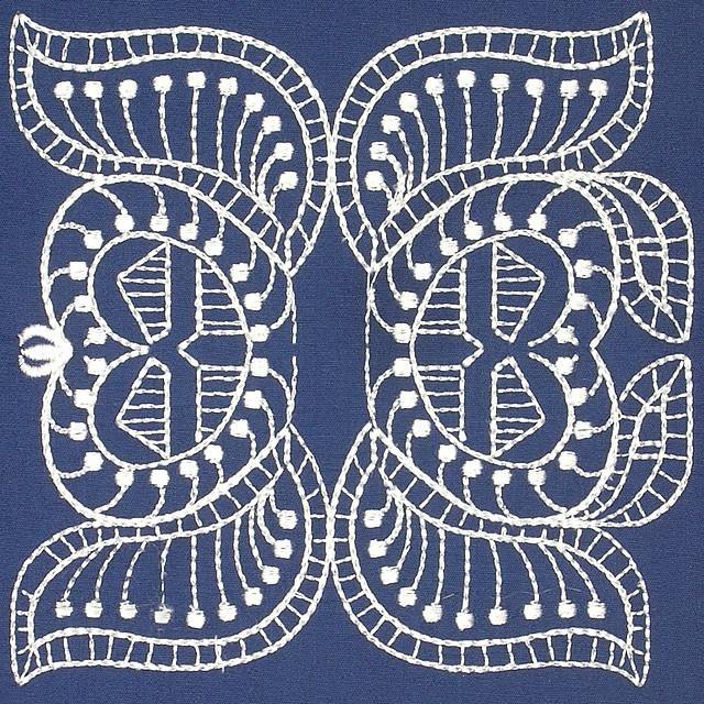 BFC0639 Chinese Indigo Centerpiece, Borders and Corners