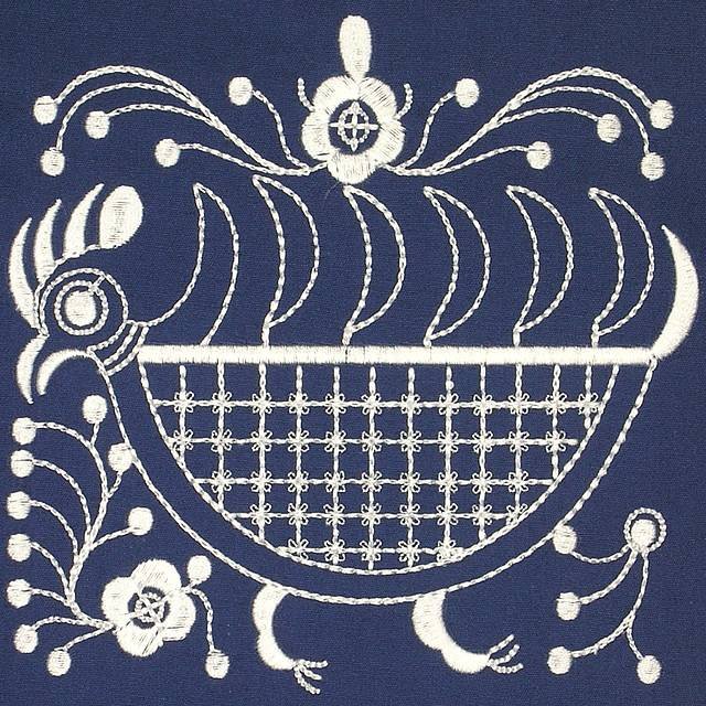 BFC0639 Chinese Indigo Centerpiece, Borders and Corners