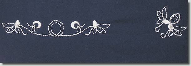 BFC0639 Chinese Indigo Centerpiece, Borders and Corners