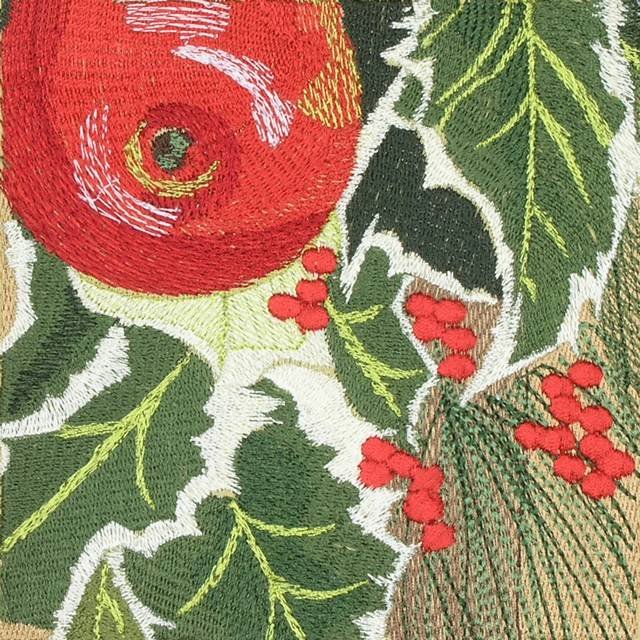 BFC0647 Window-Holly and White Roses