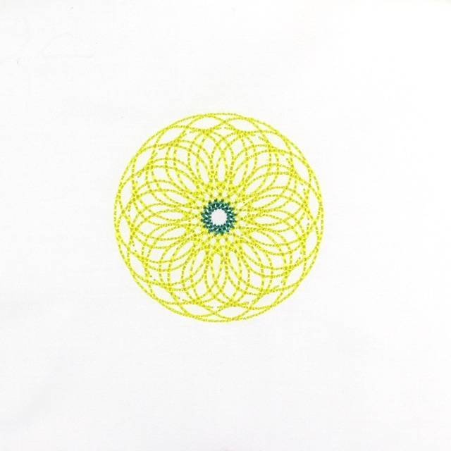 BFC0665 Kinetic Circles II