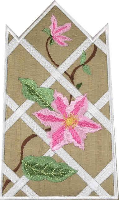 BFC0728 QIH Clematis Trellis Handbag