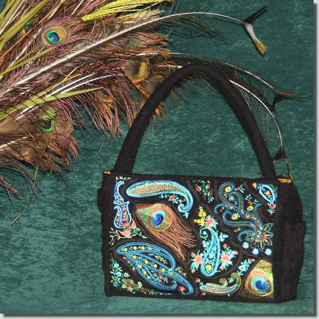 BFC0756 QIH Peacock Paisley Bag