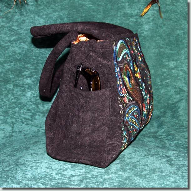 BFC0756 QIH Peacock Paisley Bag