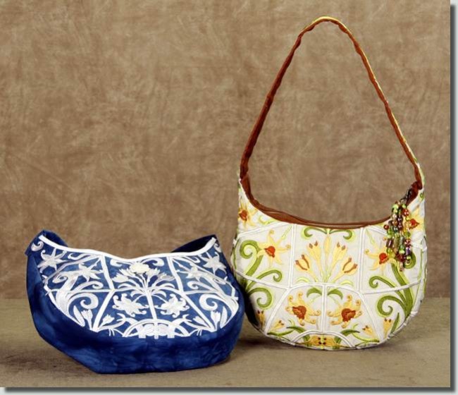BFC0766 QIH Art Nouveau Hobo Bag