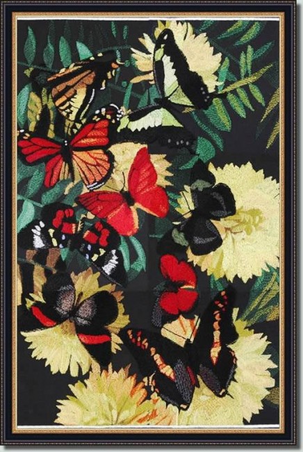 BFC0772 Window-Mums with Butterflies