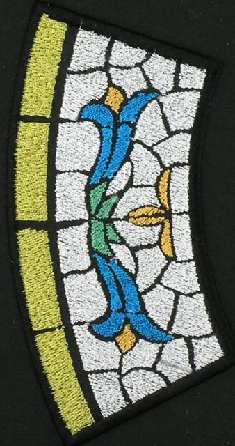 BFC0839 QIH Stained Glass - At the Cross