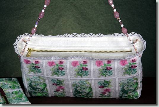 BFC0847 FSL Handbag and More