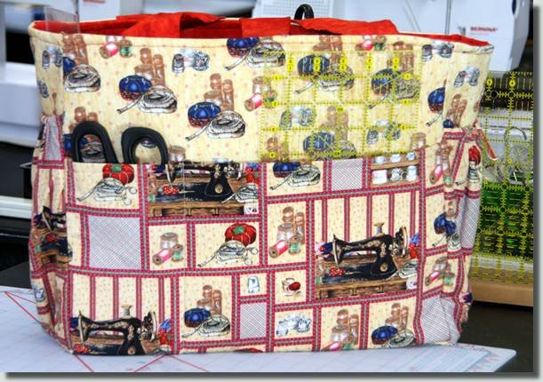 BFC0884 QIH Super Sewing Tote