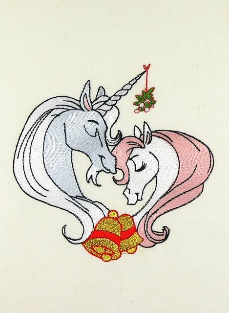 BFC0904 Pegasus and Unicorn Christmas