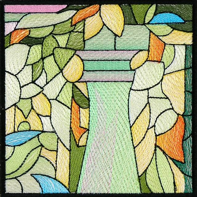 BFC0933 Stained Glass- A Tiffany Peacock