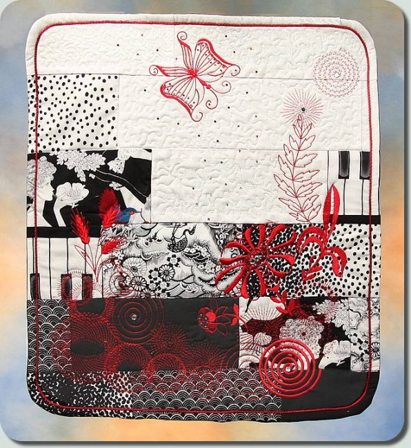 BFC0959 Flowery Scrappy Art Quilt