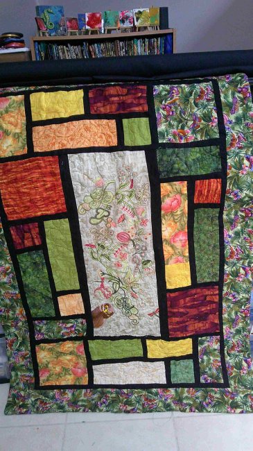 BFC2142 Jacobean Embroidered Quilt with Pattern