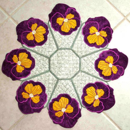 CCQ0081-Pansy Doily