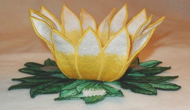 BFC0197 Lace Bowl-Daisy