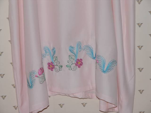BFC0346 Feathers & Flowers