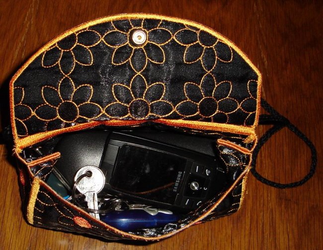 CCQ0230 - Daisy Purse