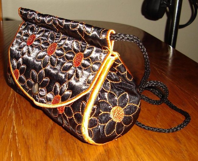 CCQ0230 - Daisy Purse