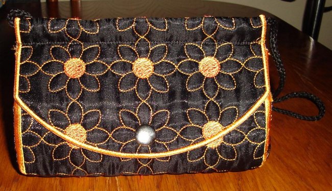 CCQ0230 - Daisy Purse