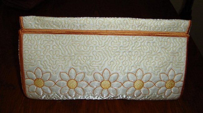 CCQ0230 - Daisy Purse