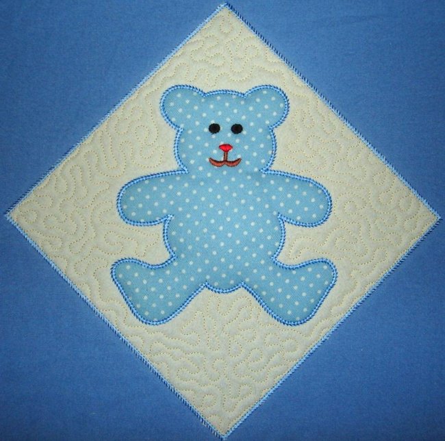 CCQ0317 - Teddy Bear Applique Squares