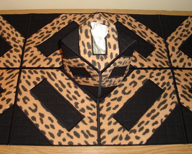 CCQ0322 - Cracker Applique Squares