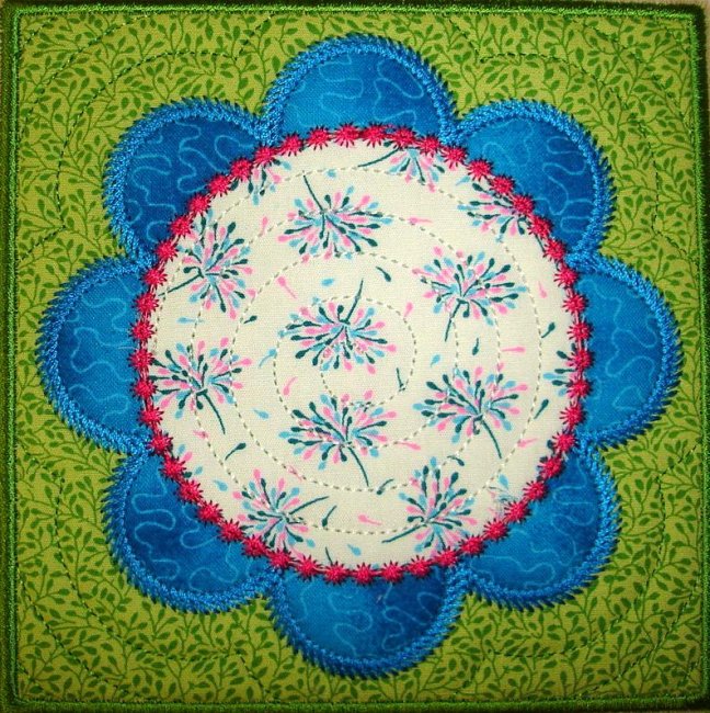 CCQ0358 - Applique Flower Power