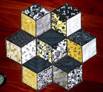 CCQ0373 - HOME 6 Tumbling Hexagon