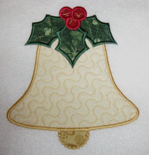 CCQ0385 - Classic Appliqué Bell