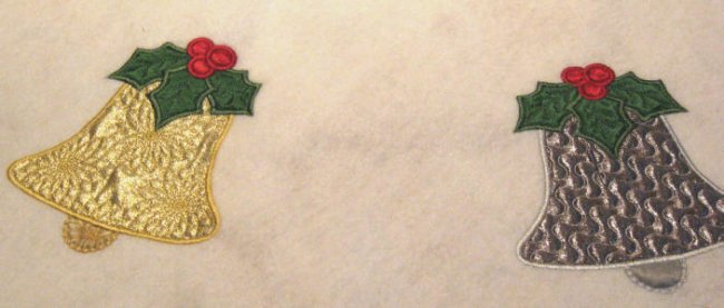 CCQ0385 - Classic Appliqué Bell