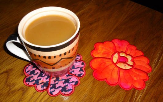 CCQ0414 - Floral Mug Rug