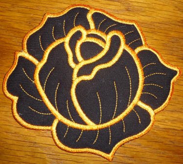 CCQ0415 - Rose Mug Rug - Coaster- Applique