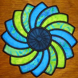CCQ0486 - Spinning Mug Rug Coaster