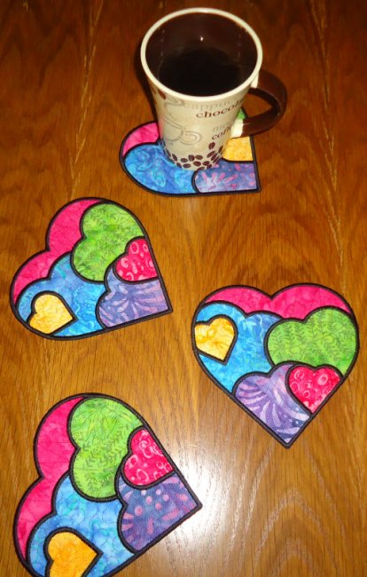 CCQ0547 - Heart Mug Rug