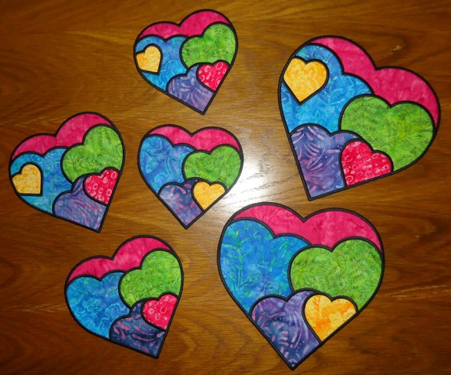 CCQ0547 - Heart Mug Rug