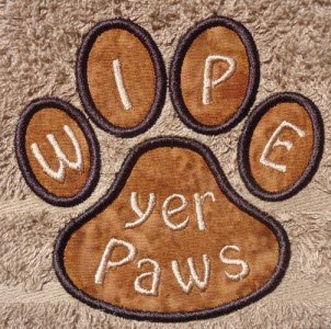 CCQ0561 - Paws Applique Designs