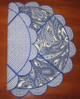 CCQ0569 - Scallop Doily 2